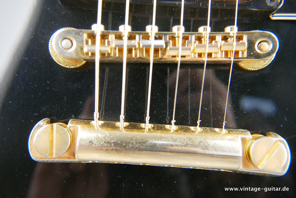 Gibson_Les Paul_Custom_black_1995-013.JPG